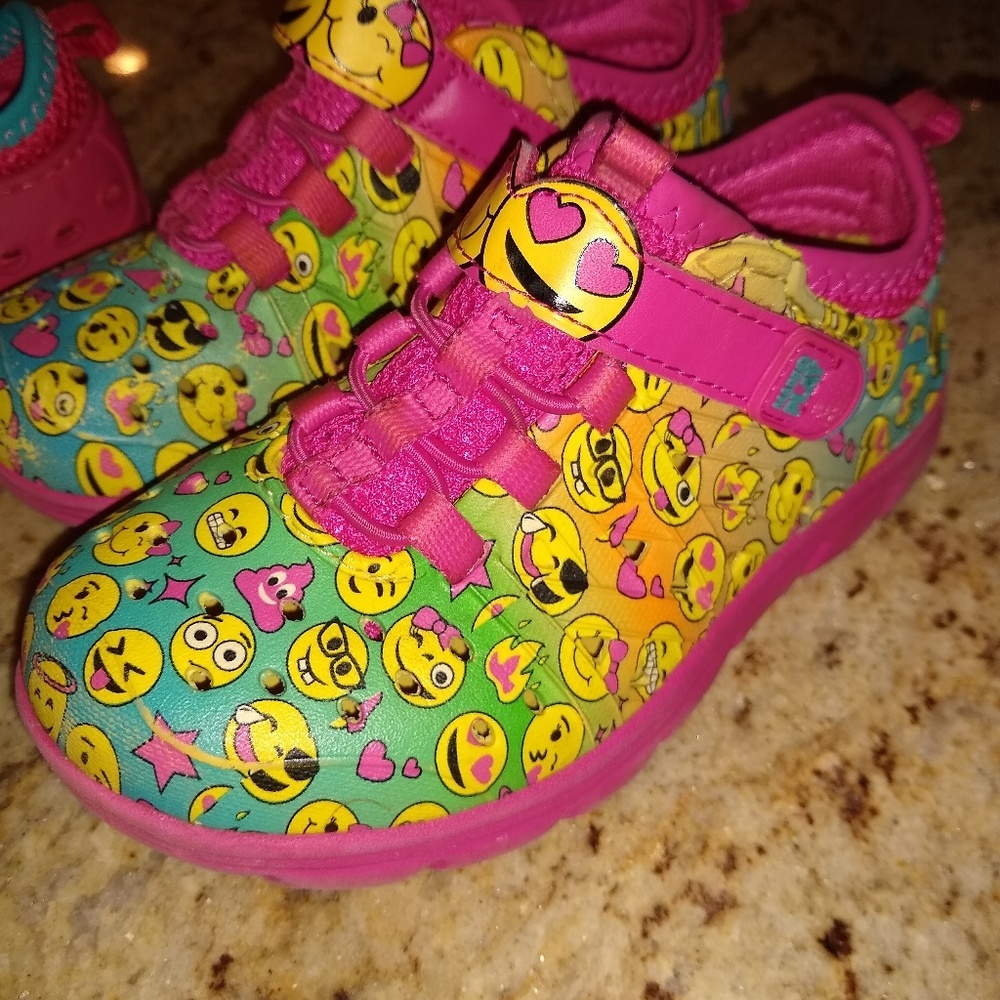 Stride Rite Phibian bundle - Picture 6 of 6